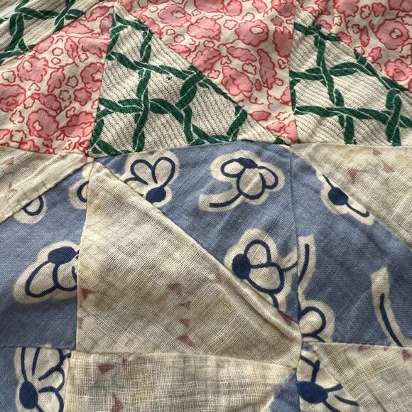 Handmade Nap Quilt Bed Cover Diamond Floral Patchwork Reversible 57" x 72" - Picture 4 of 16